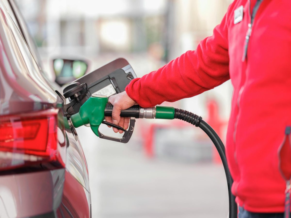 War with Iran causes gas prices to surge by almost a dollar